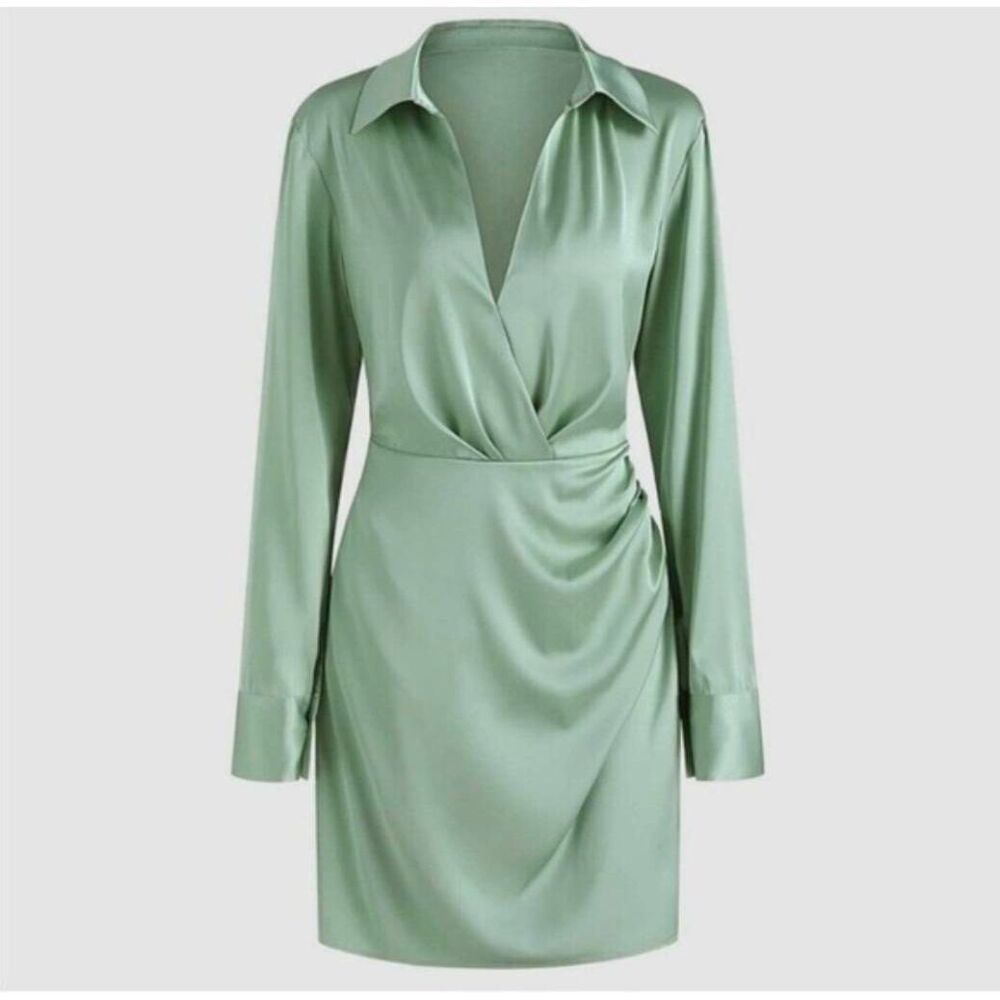 Cider Dirty Martini Long Sleeve Pale Green Mini Dress